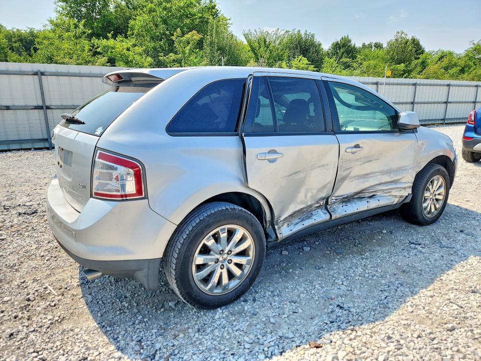Photo 3 from auction – 2010 FORD EDGE with VIN 2FMDK3JC8ABB19299