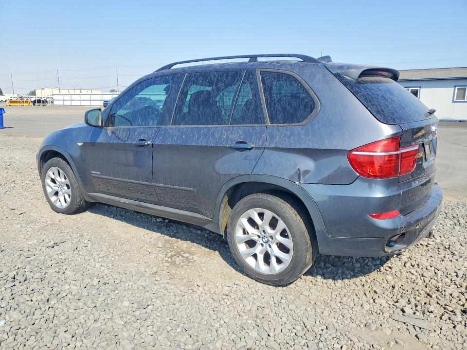 Фото 2 с аукциона – 2011 BMW X5 с VIN 5UXZV4C58BL740984