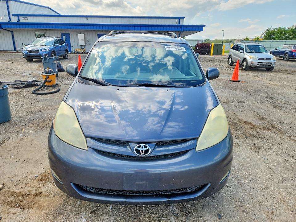 Photo 5 from auction – 2006 TOYOTA SIENNA with VIN 5TDZA22CX6S529405