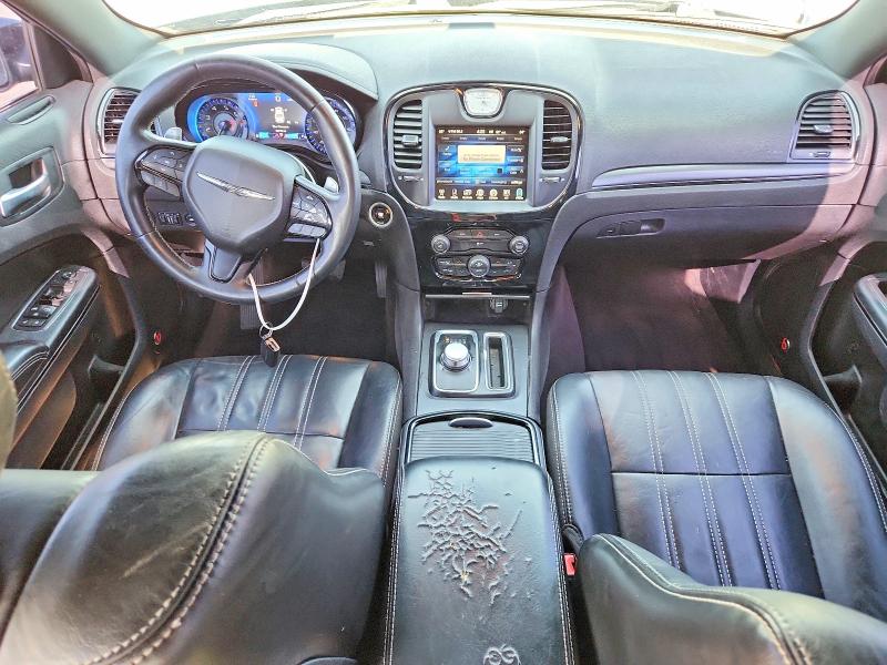 Photo 8 from auction – 2015 CHRYSLER 300 with VIN 2C3CCAGG5FH831211