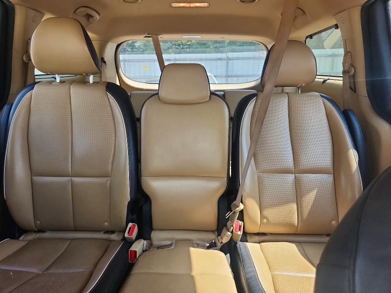Photo 10 from auction – 2017 KIA SEDONA with VIN KNDMB5C18H6266842