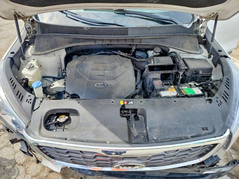 Photo 12 from auction – 2019 KIA SORENTO with VIN 5XYPHDA56KG463931