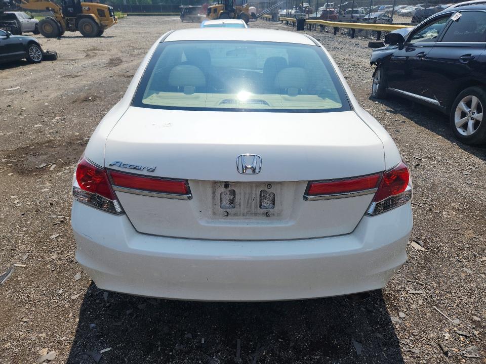 Photo 6 from auction – 2012 HONDA ACCORD with VIN 1HGCP2F7XCA074602