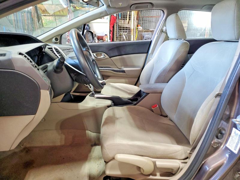 Photo 7 from auction – 2012 HONDA CIVIC with VIN 2HGFB2F82CH530856