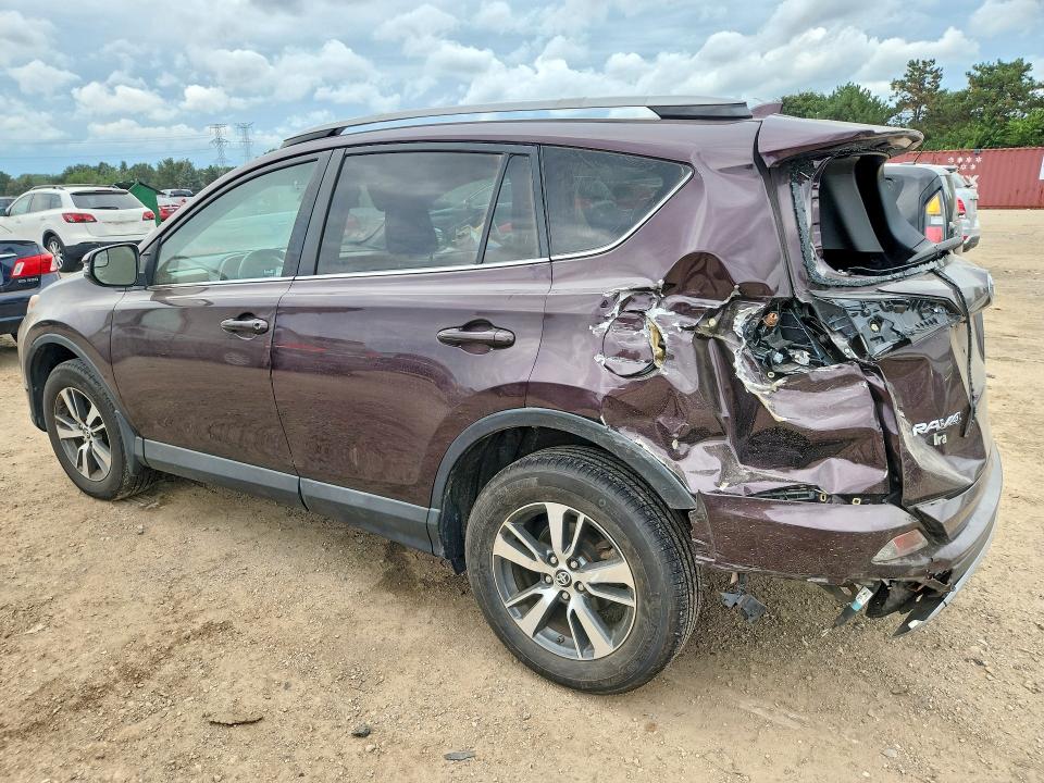 Photo 2 from auction – 2017 TOYOTA RAV4 with VIN 2T3RFREV5HW573496