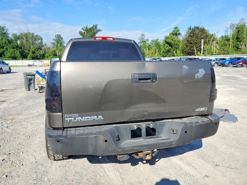 Photo 6 from auction – 2010 TOYOTA TUNDRA with VIN 5TFUW5F19AX132132