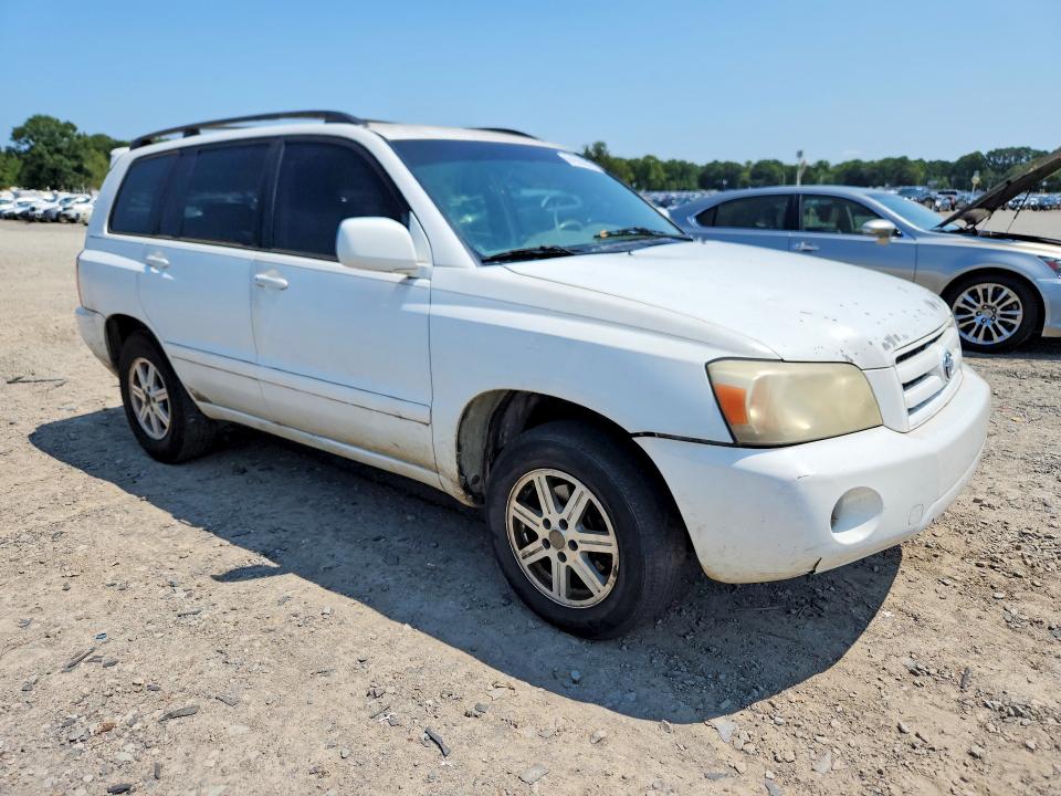 Photo 4 from auction – 2005 TOYOTA HIGHLANDER with VIN JTEGP21A350062069