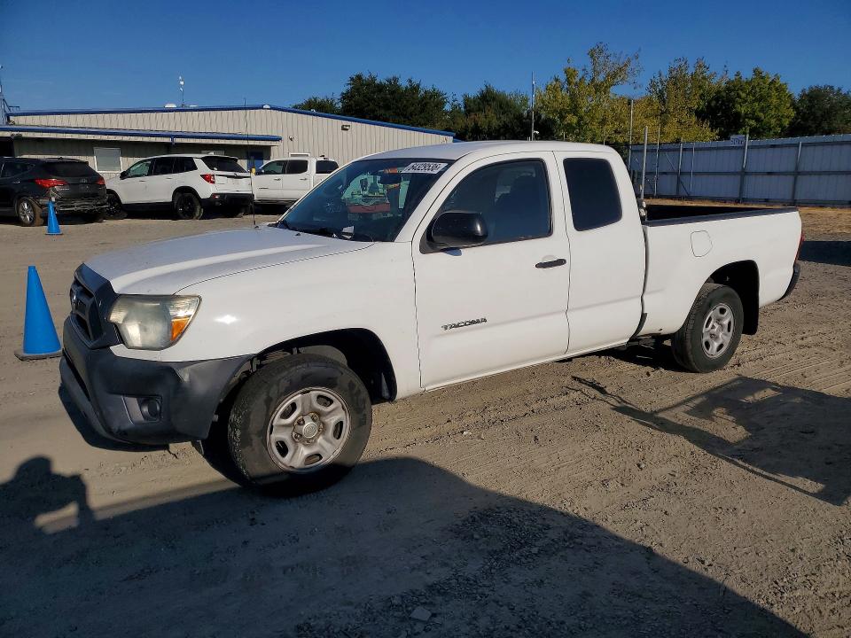 Photo 1 from auction – 2014 TOYOTA TACOMA with VIN 5TFTX4CN1EX044482