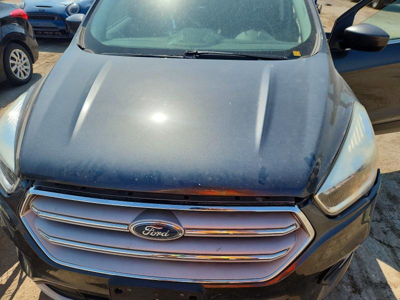 Photo 12 from auction – 2019 FORD ESCAPE with VIN 1FMCU0GD8KUA05352