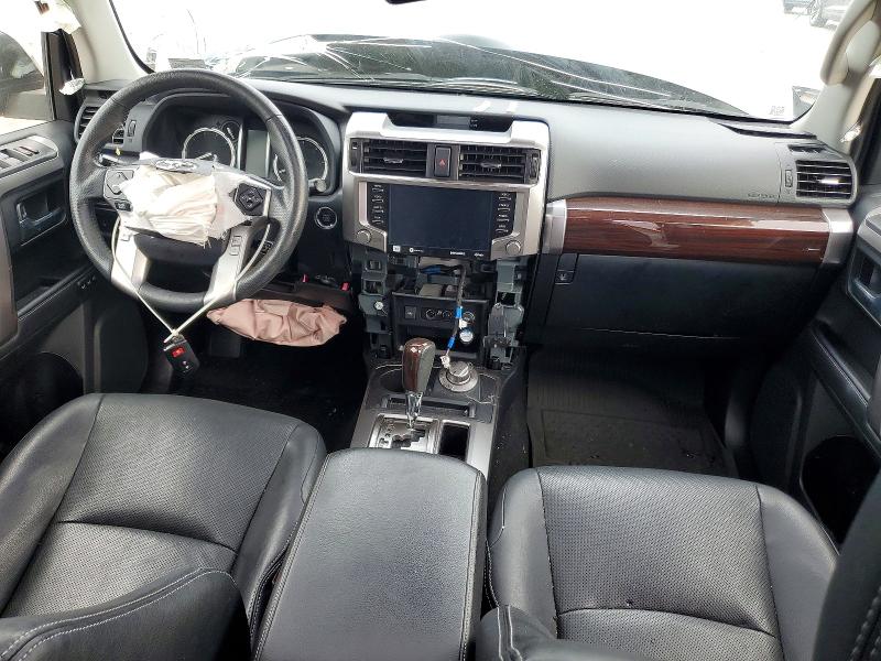Photo 8 from auction – 2020 TOYOTA 4RUNNER with VIN JTEBU5JR2L5803287