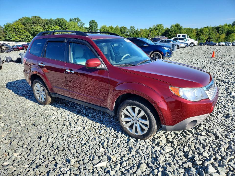 Photo 4 from auction – 2012 SUBARU FORESTER with VIN JF2SHBDC8CH446938