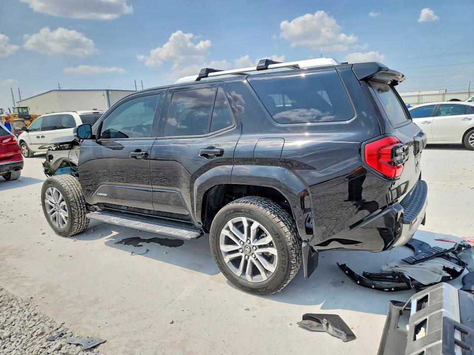 Photo 2 from auction – 2025 TOYOTA 4RUNNER with VIN JTEVA5AR0S5008632