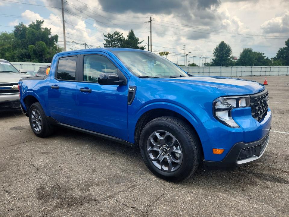 Photo 4 from auction – 2025 FORD MAVERICK with VIN 3FTTW8J39SRA85569