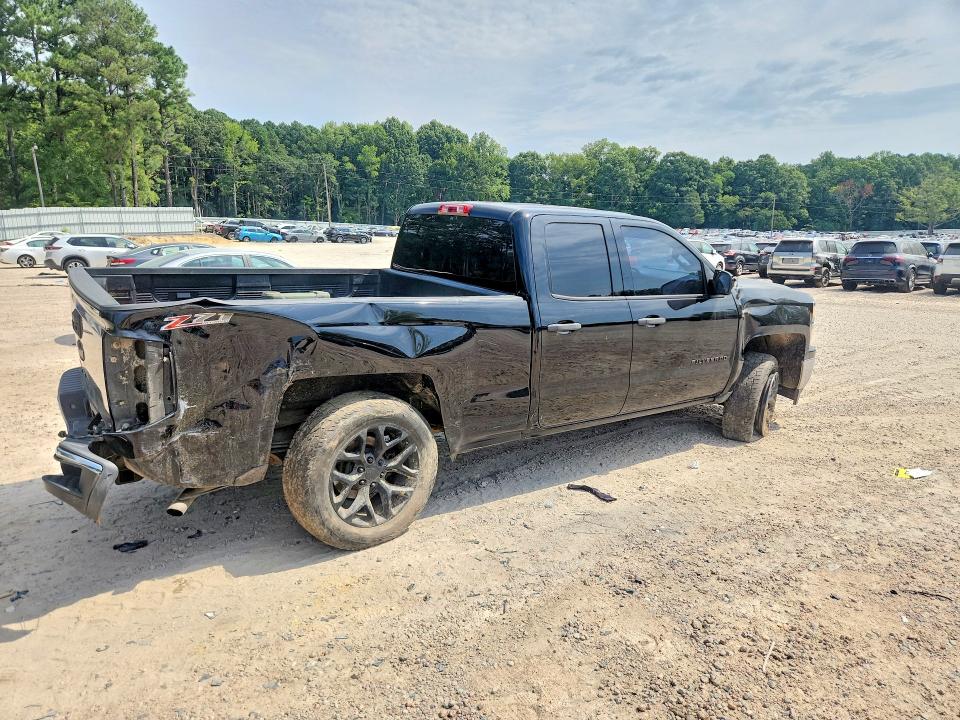 Photo 3 from auction – 2014 CHEVROLET SILVERADO with VIN 1GCVKREC0EZ327329