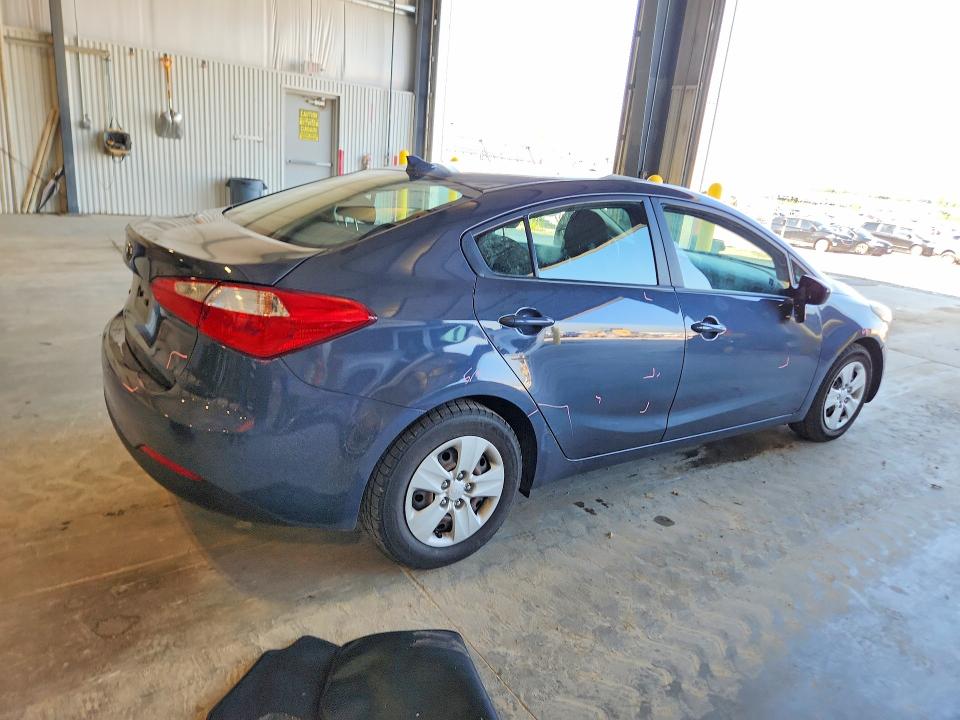 Снимка 3 от търг – 2016 KIA FORTE с VIN KNAFK4A65G5468248