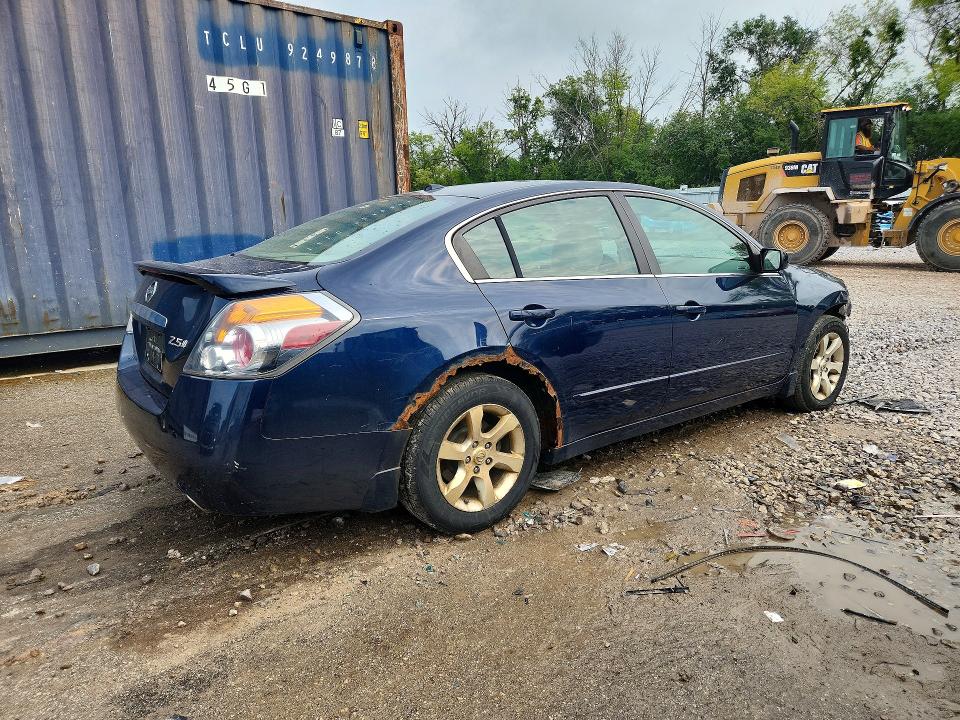 Photo 3 from auction – 2007 NISSAN ALTIMA with VIN 1N4AL21E57C176445