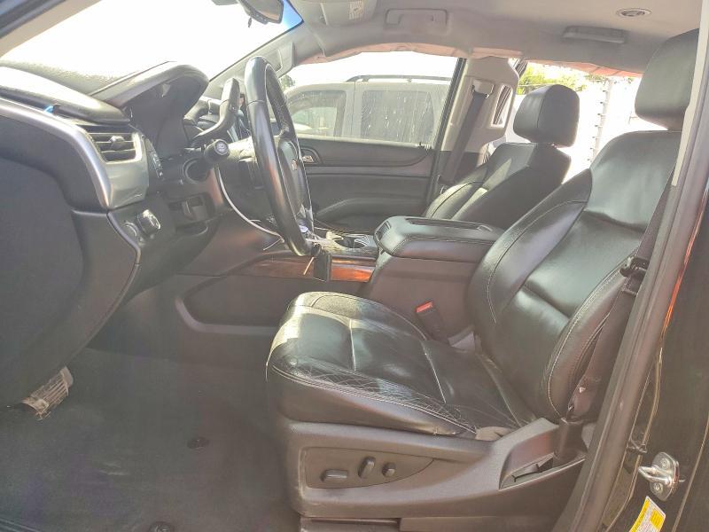 Photo 7 from auction – 2019 CHEVROLET SUBURBAN with VIN 1GNSCHKCXKR403690