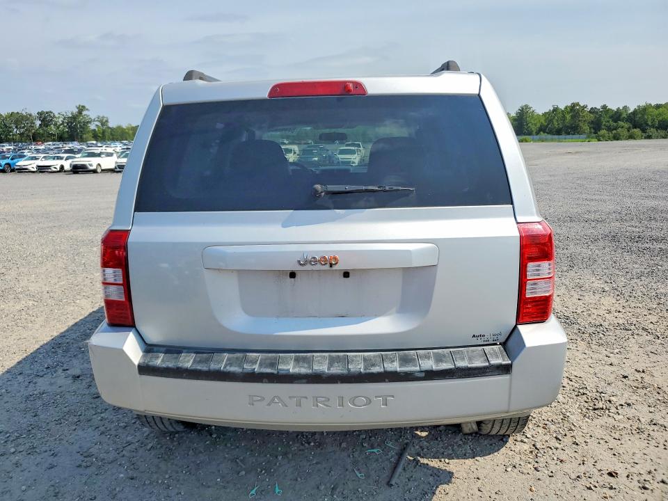 Фото 6 с аукциона – 2008 JEEP PATRIOT с VIN 1J8FT28WX8D549658