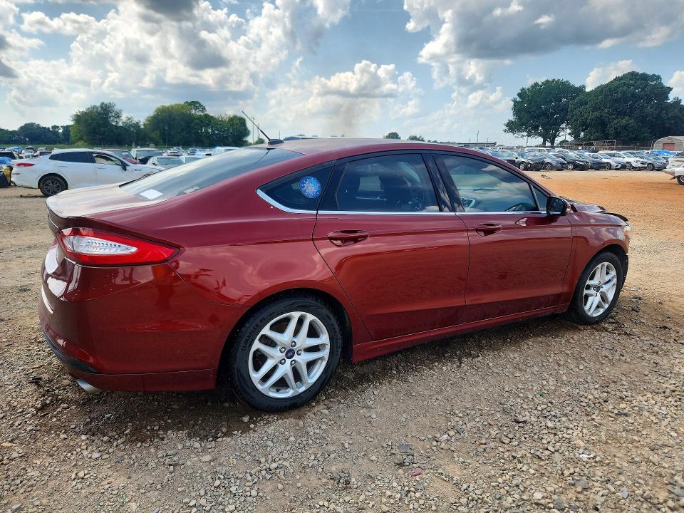 Photo 3 from auction – 2014 FORD FUSION with VIN 3FA6P0H77ER265339
