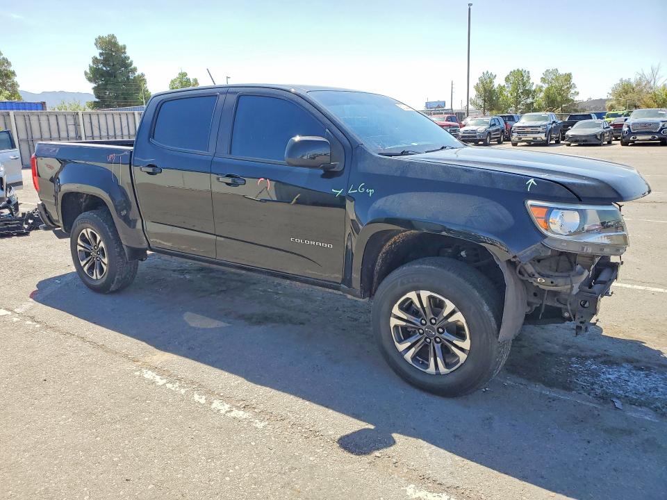 Снимка 4 от търг – 2022 CHEVROLET COLORADO с VIN 1GCGTDEN6N1219905