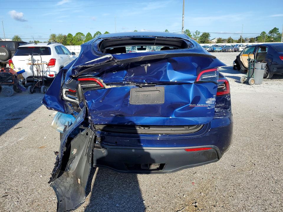 Photo 6 from auction – 2022 TESLA MODEL Y with VIN 7SAYGDEF7NF516001