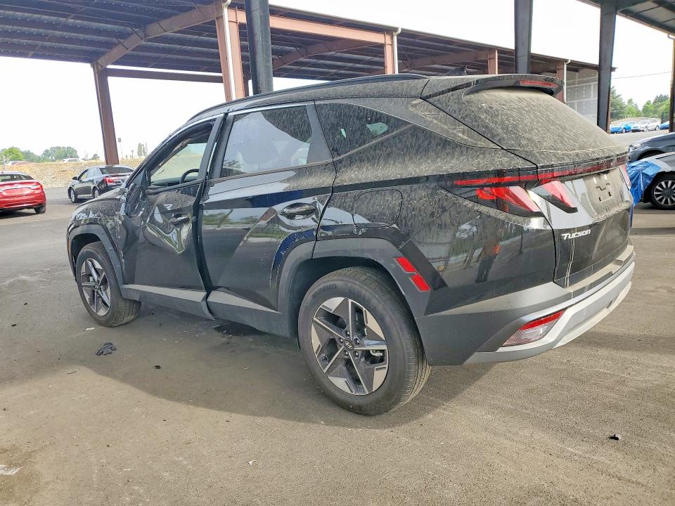 Photo 2 from auction – 2026 HYUNDAI TUCSON with VIN 5NMJBCDE6TH721658