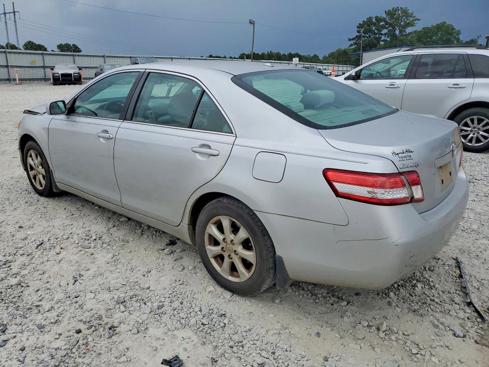 Photo 2 from auction – 2011 TOYOTA CAMRY with VIN 4T1BF3EK6BU710207