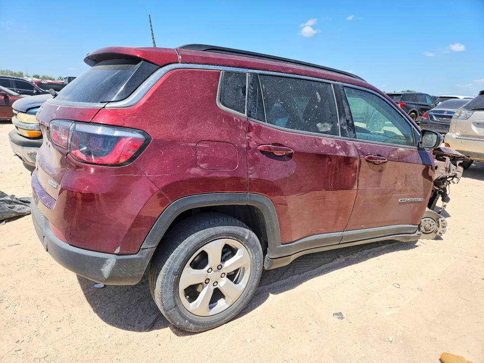 Photo 3 from auction – 2022 JEEP COMPASS with VIN 3C4NJDBB3NT142183