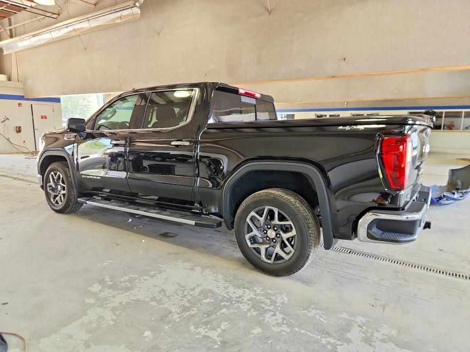 Фото 2 с аукциона – 2023 GMC SIERRA с VIN 3GTUUDED1PG280235