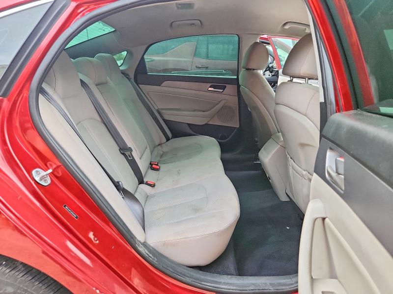 Photo 10 from auction – 2018 HYUNDAI SONATA with VIN 5NPE34AF0JH654928
