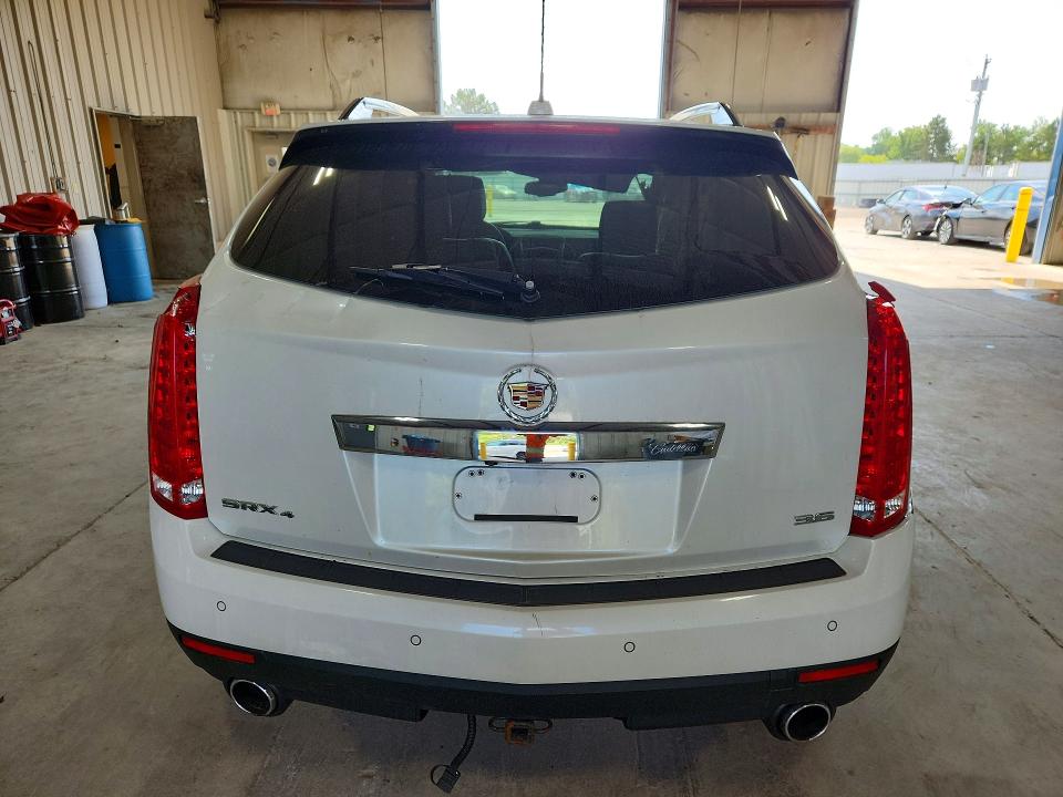 Photo 6 from auction – 2015 CADILLAC SRX with VIN 3GYFNGE31FS530352