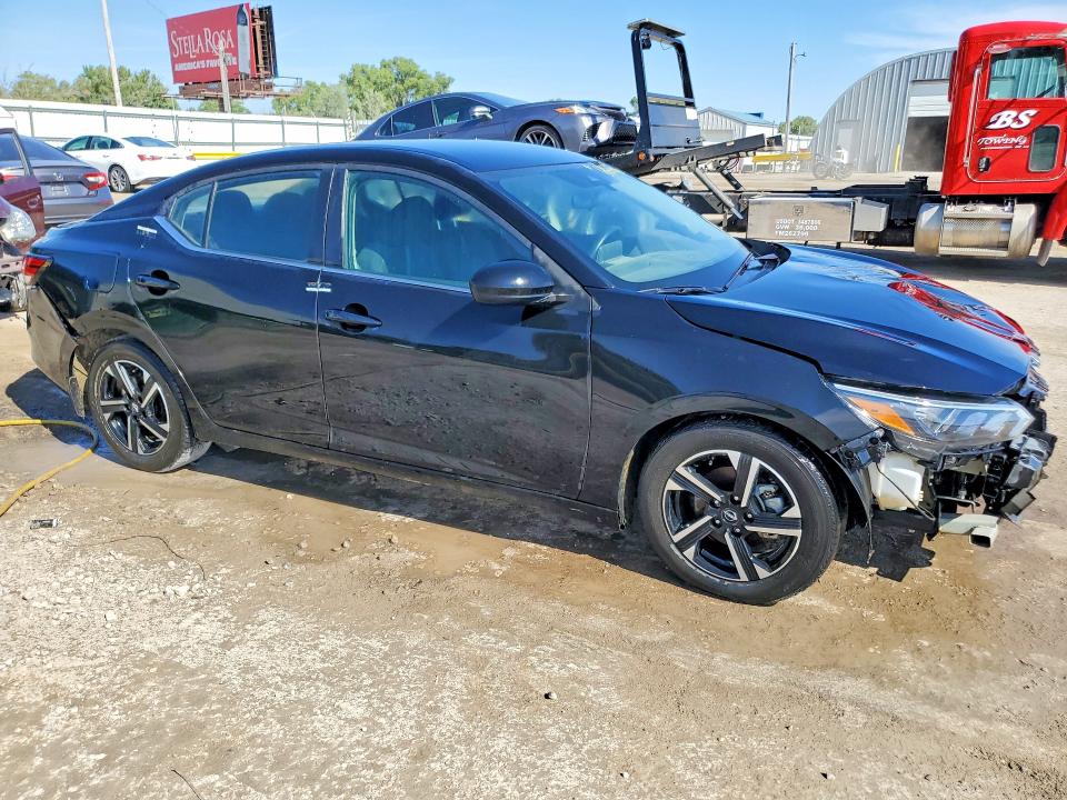 Photo 4 from auction – 2024 NISSAN SENTRA with VIN 3N1AB8CV7RY205745