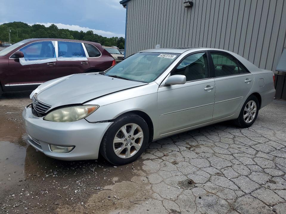 TOYOTA CAMRY 2005 with VIN 4T1BF30K05U614410 - Photo from auction