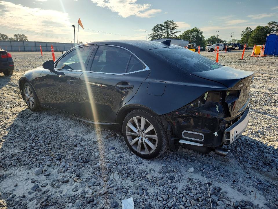 Photo 2 from auction – 2016 LEXUS IS with VIN JTHBA1D26G5014634