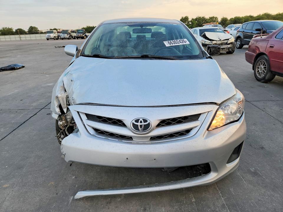 Photo 5 from auction – 2011 TOYOTA COROLLA with VIN JTDBU4EE9B9162927