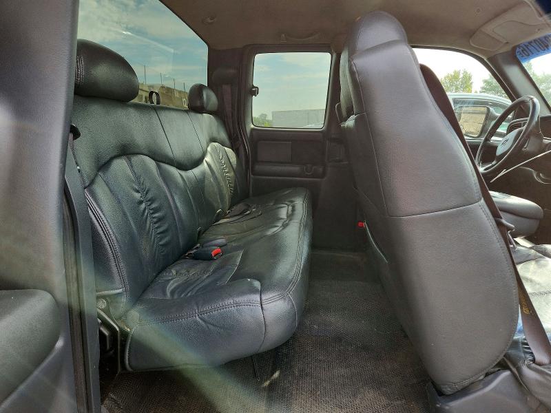 Photo 10 from auction – 2001 CHEVROLET SILVERADO with VIN 1GCHK29U31E244339
