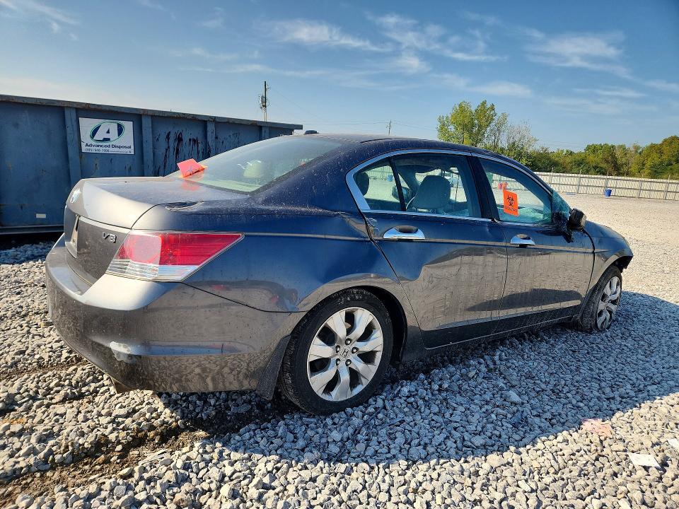 Photo 3 from auction – 2010 HONDA ACCORD with VIN 1HGCP3F84AA030431