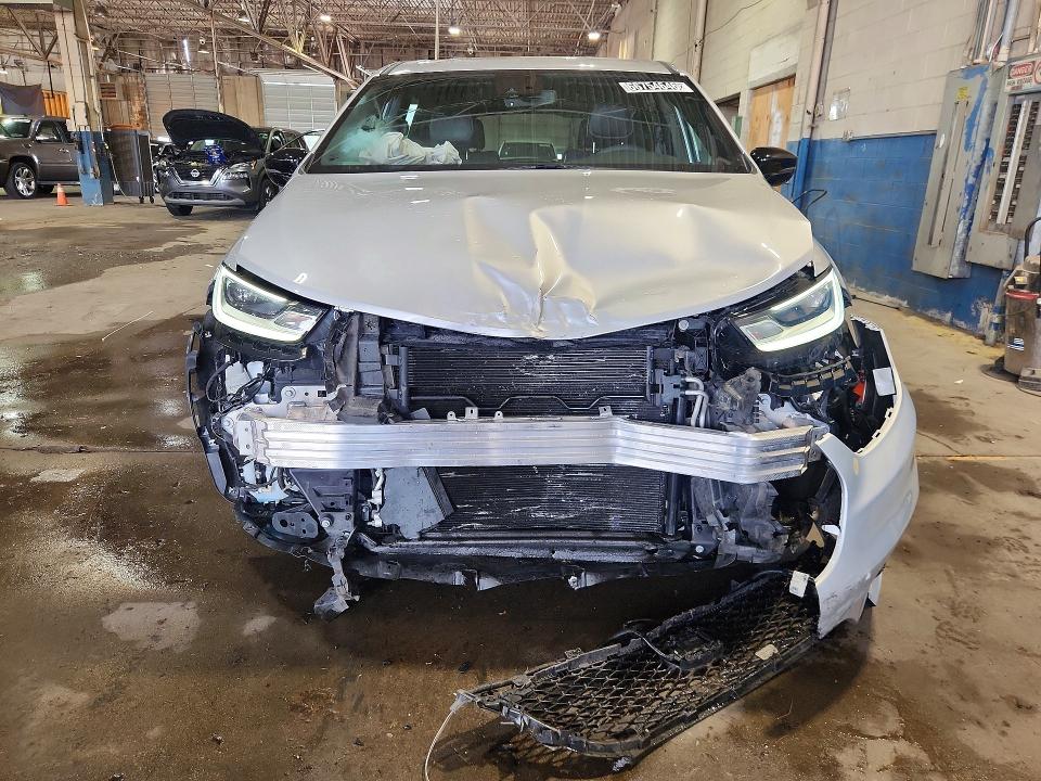 Photo 5 from auction – 2026 CHRYSLER PACIFICA with VIN 2C4RC1BG7TR193594