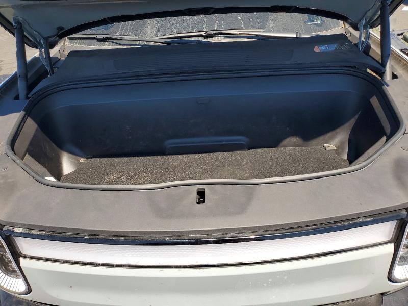 Photo 12 from auction – 2023 RIVIAN R1S with VIN 7PDSGBBA2PN016650