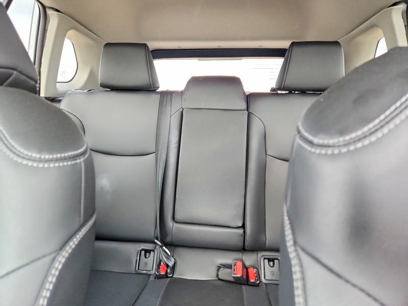 Photo 10 from auction – 2024 TOYOTA COROLLA CROSS with VIN 7MUDAAAGXRV096560