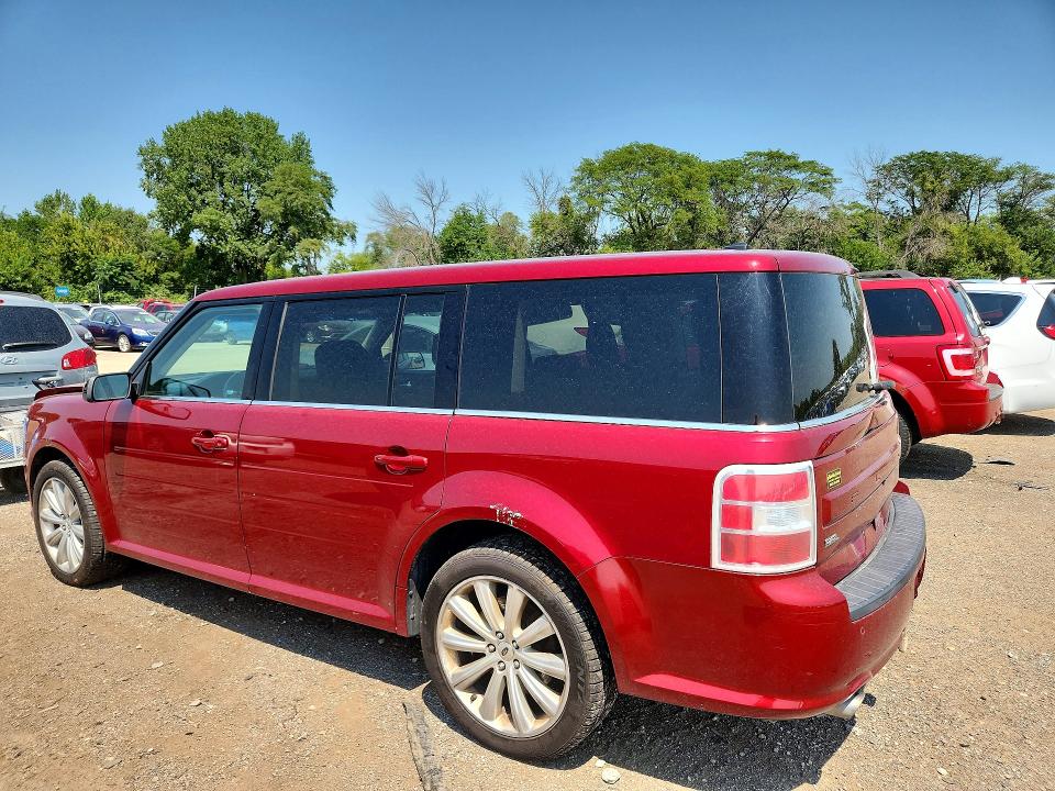 Photo 2 from auction – 2014 FORD FLEX with VIN 2FMGK5C88EBD16125