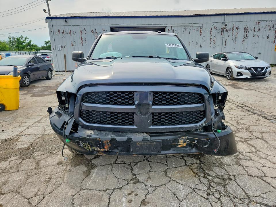 Photo 5 from auction – 2014 RAM 1500 with VIN 3C6JR6RG6EG307762