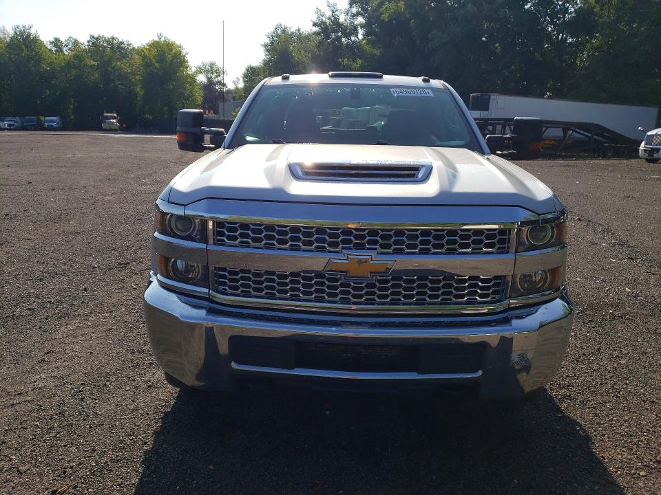 Photo 5 from auction – 2019 CHEVROLET SILVERADO with VIN 1GC4KVCY8KF238639