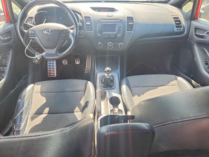 Photo 8 from auction – 2015 KIA FORTE5 with VIN KNAFZ5A35F5308215