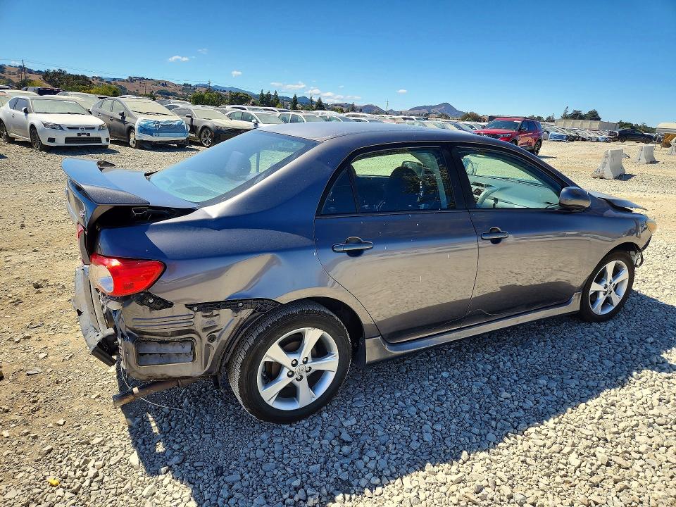 Photo 3 from auction – 2012 TOYOTA COROLLA with VIN 5YFBU4EE2CP070697