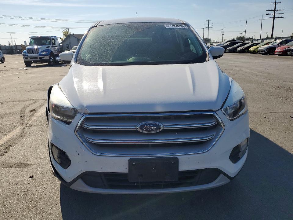 Photo 5 from auction – 2019 FORD ESCAPE with VIN 1FMCU0G94KUB12300