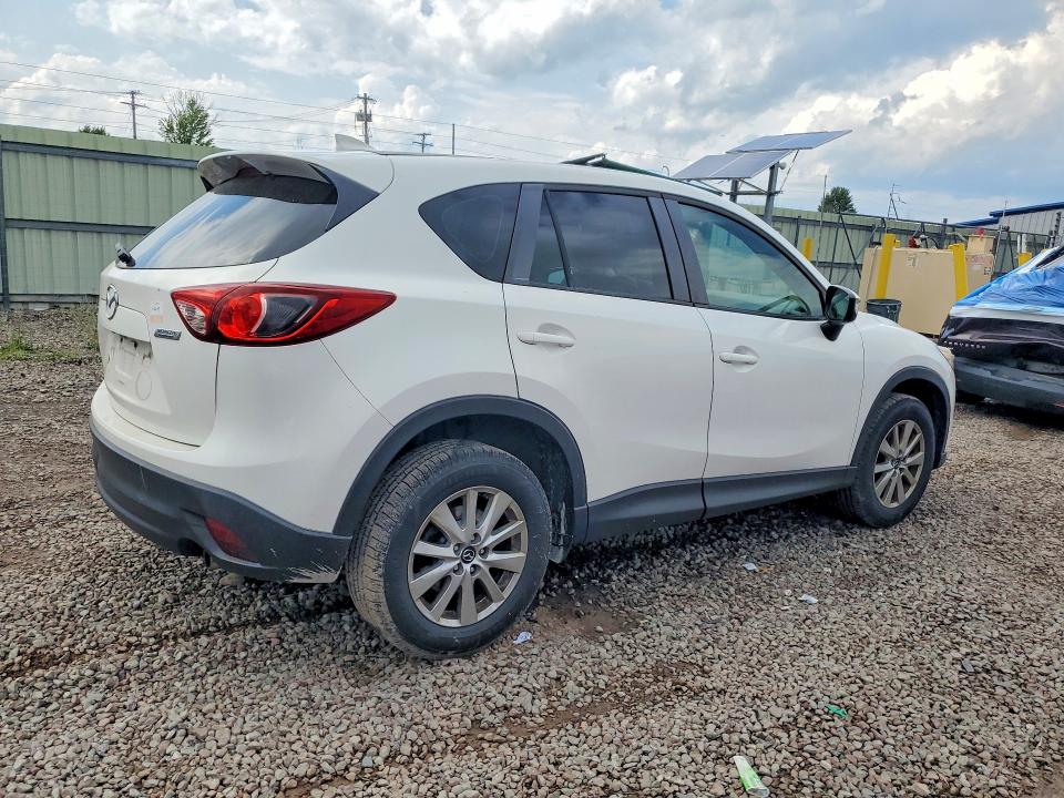 Foto 3 de la subasta – 2016 MAZDA CX-5 con VIN JM3KE4BY1G0764512