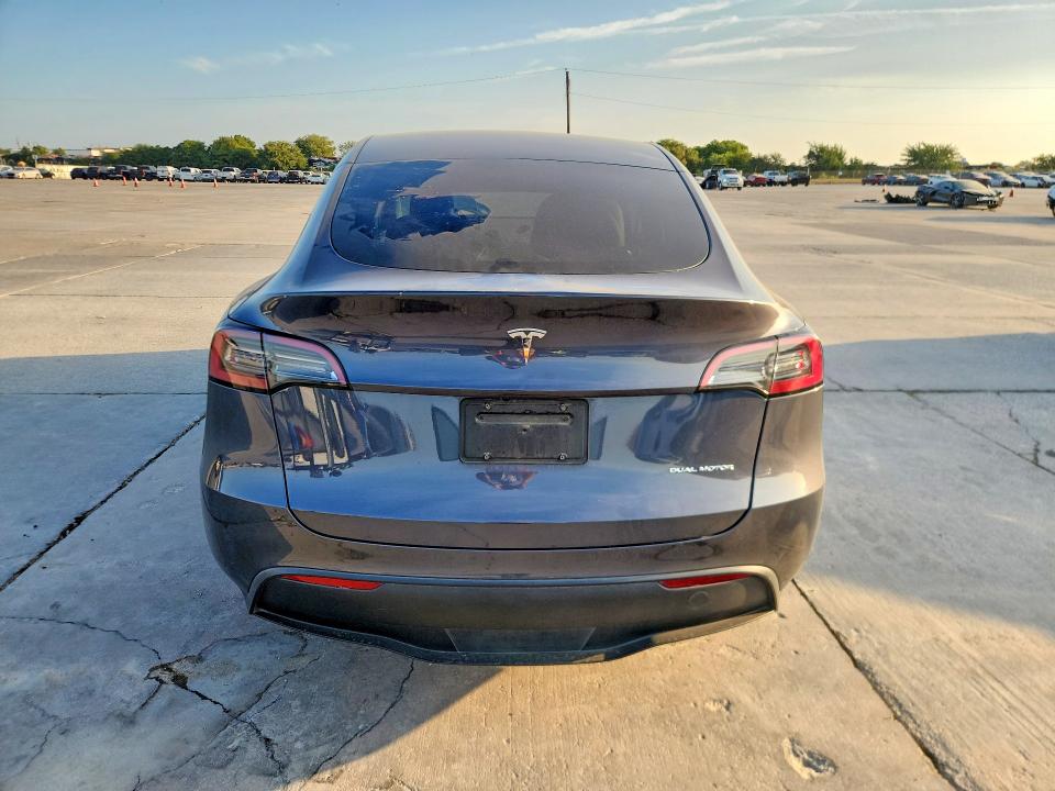 Photo 6 from auction – 2023 TESLA MODEL Y with VIN 7SAYGDEE7PF857098