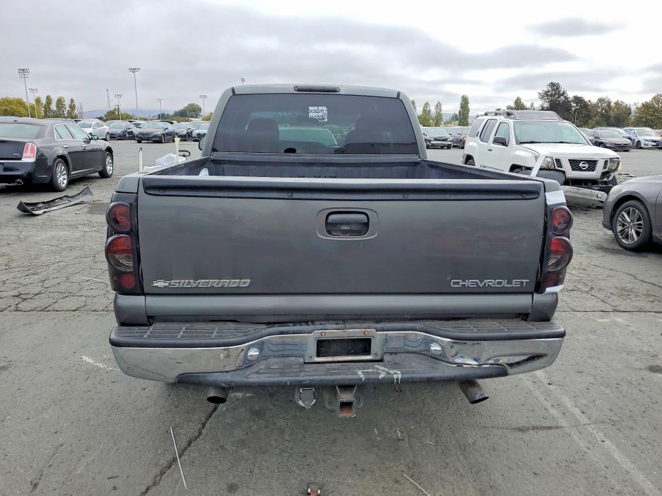 Photo 6 from auction – 2001 CHEVROLET SILVERADO with VIN 1GCEC19T41Z177485