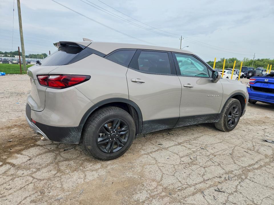 Photo 3 from auction – 2021 CHEVROLET BLAZER with VIN 3GNKBCRS6MS542265
